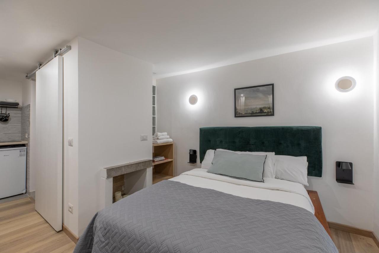 Comfy Studio X2 - Trastevere District! โรม ภายนอก รูปภาพ
